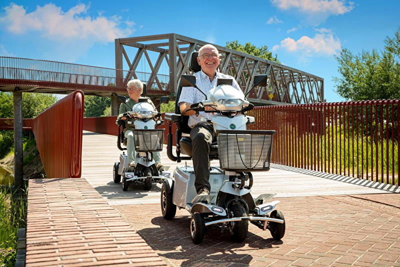 5 wielen, Scootmobiel met 5 wielen, internal:/